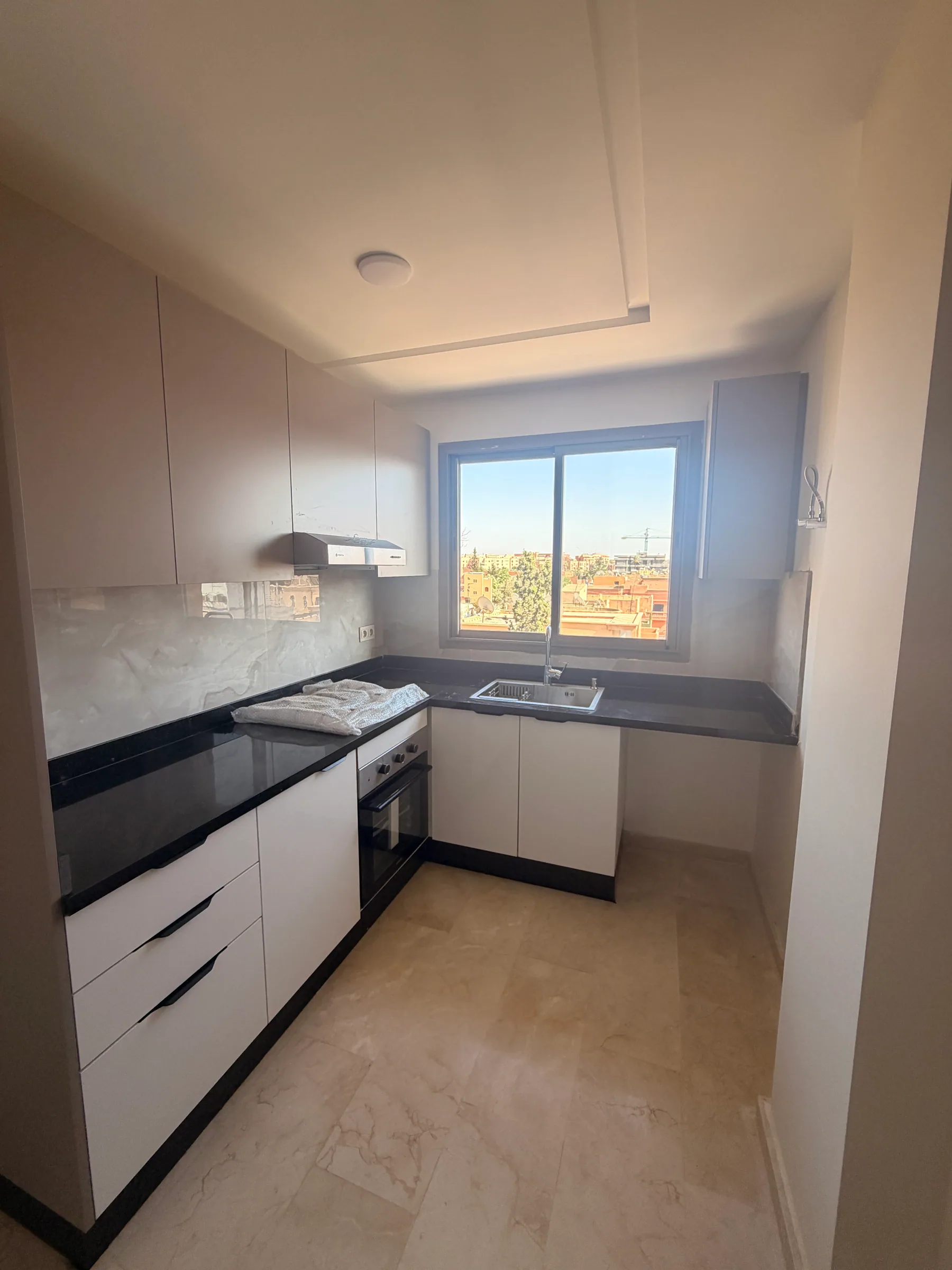 Cuisine beige en U